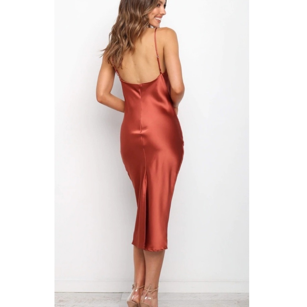 Princess Polly rust satin midi dress NEW - Picture 2 of 4